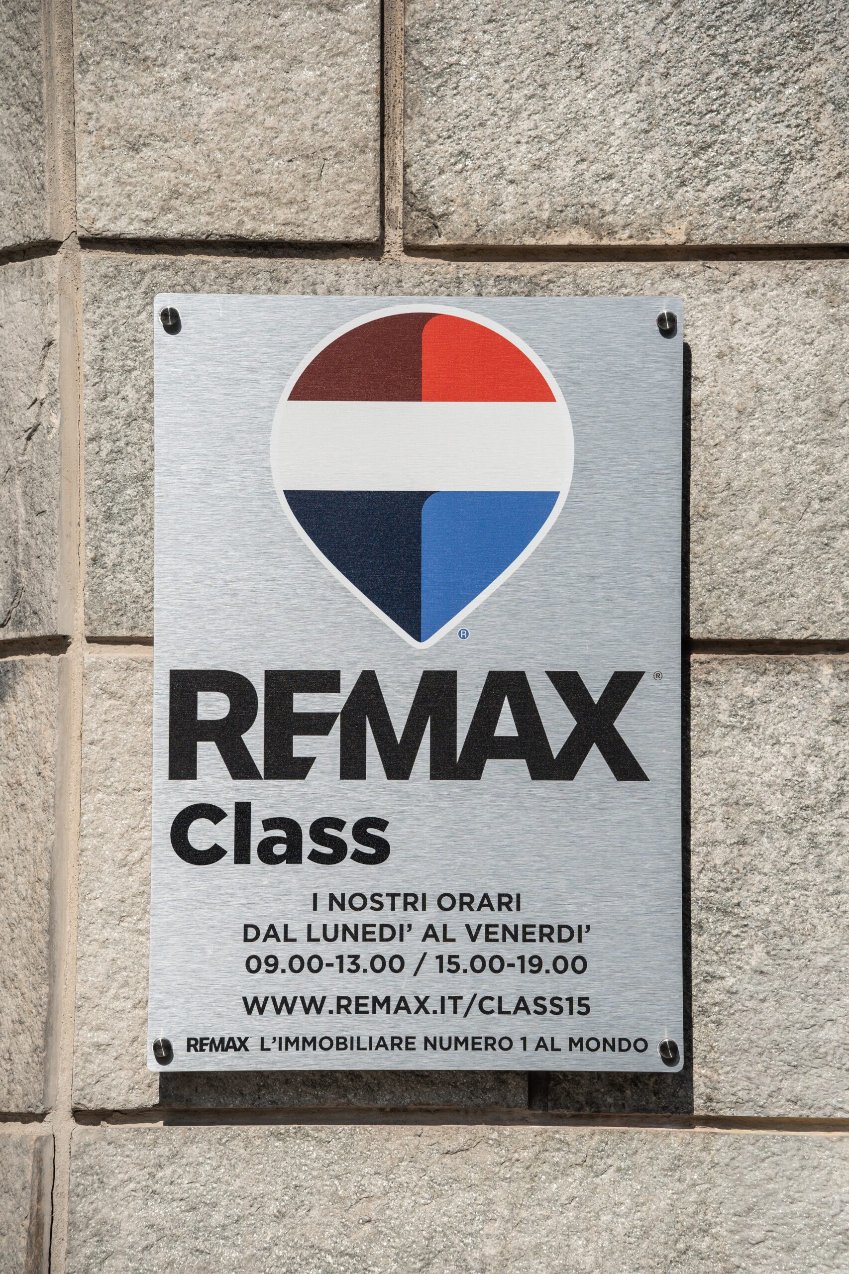 VENDI CON REMAX